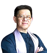 นายนรเชษฐ์ แสงรุจิ